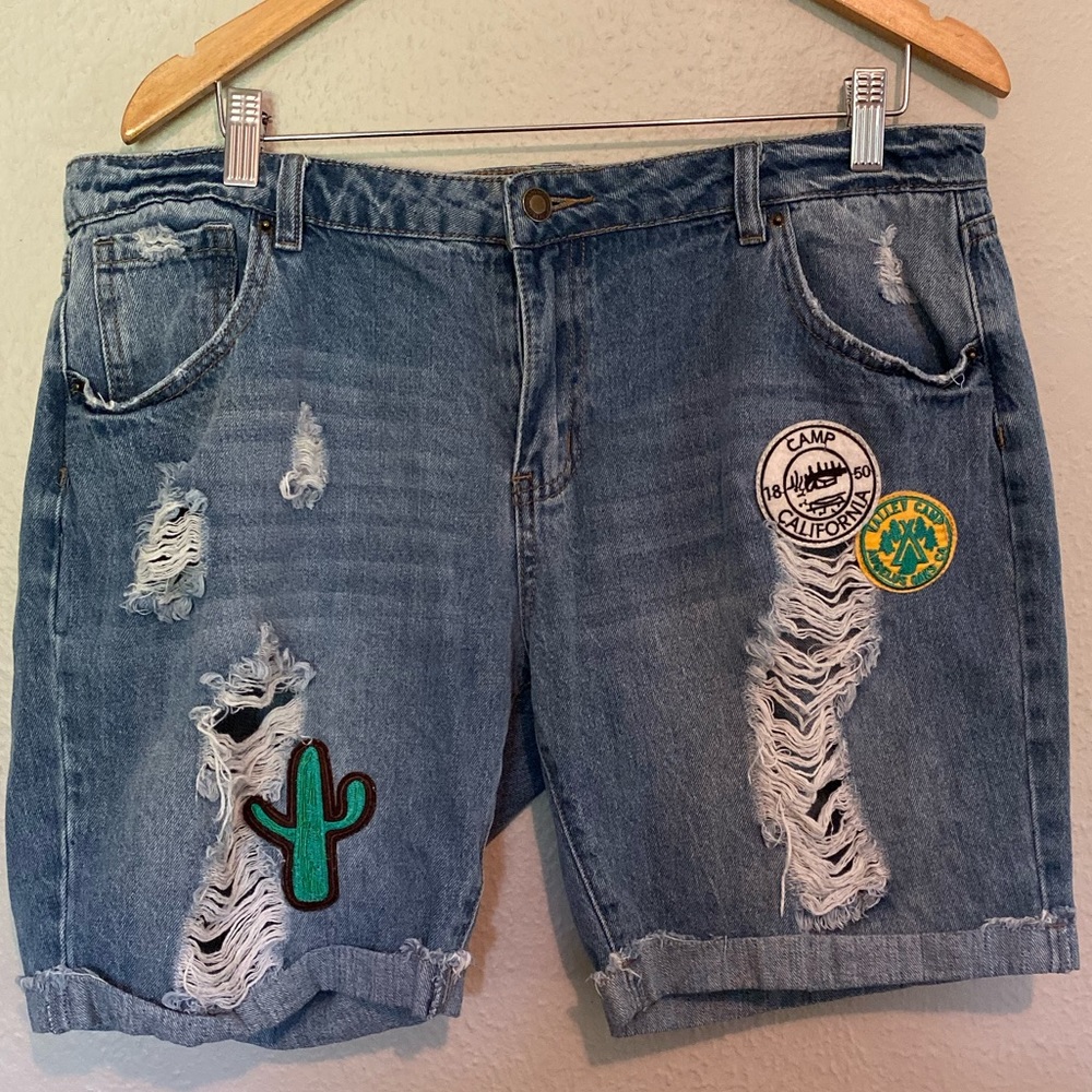 Angel Kiss Jean shorts